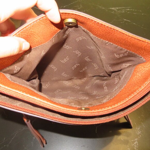 BOC Born Concept Brown crossbody shoulder bag lot of pockets In great condition - Picture 6 of 11